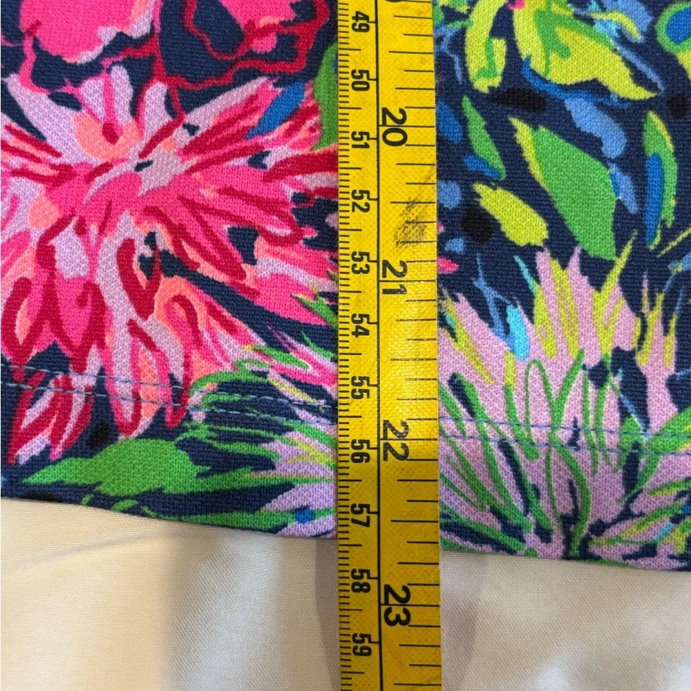 Lilly Pulitzer Floral Women's Polo - Picture 6 of 6
